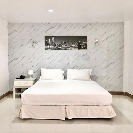 Dad D Resort By Lopburi Inn Resort Экстерьер фото