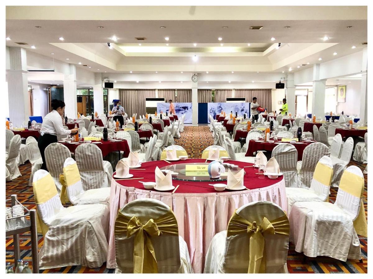 Dad D Resort By Lopburi Inn Resort Экстерьер фото