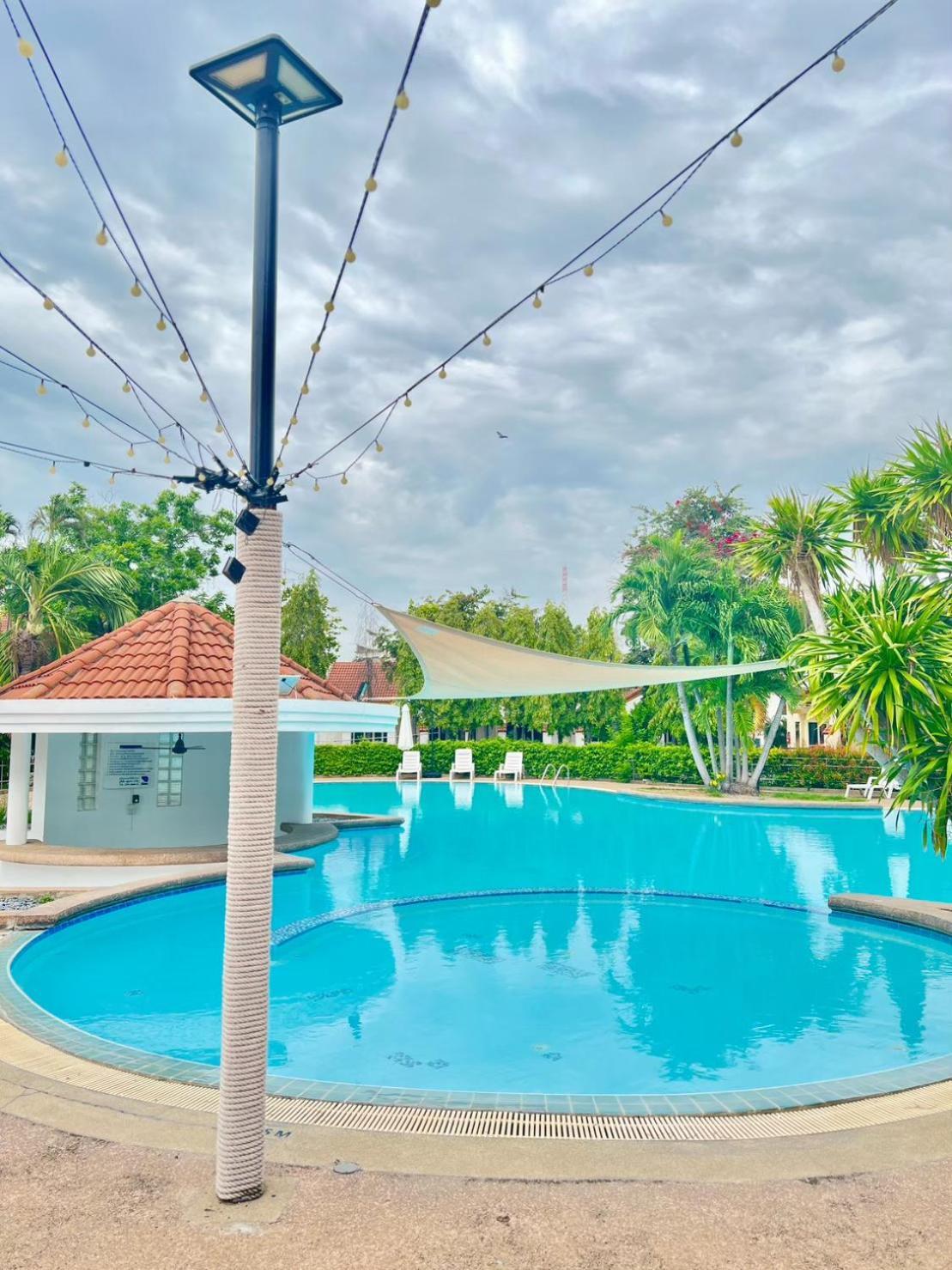 Dad D Resort By Lopburi Inn Resort Экстерьер фото
