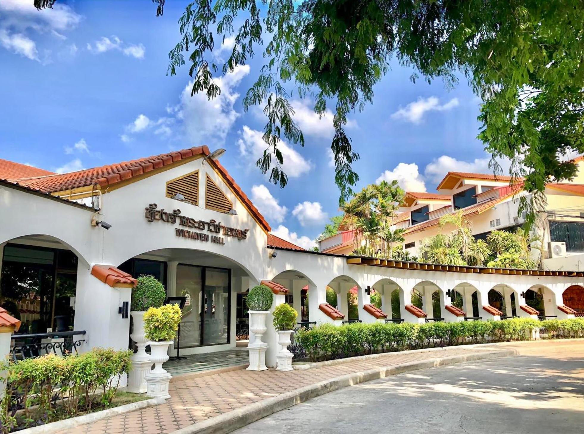 Dad D Resort By Lopburi Inn Resort Экстерьер фото