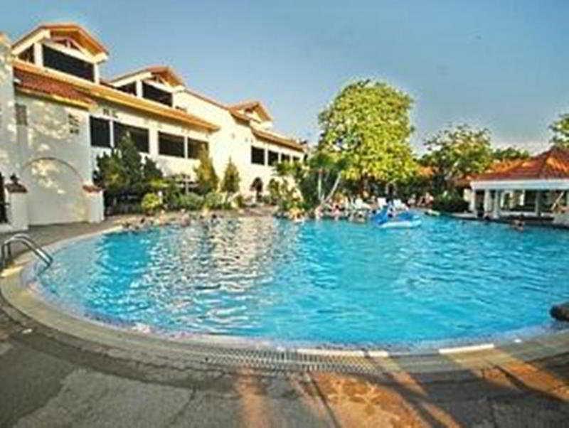 Dad D Resort By Lopburi Inn Resort Экстерьер фото